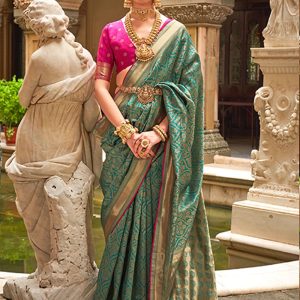 Capricious Green Banarasi Silk Classic Sari with Jacquard and Weaving Work