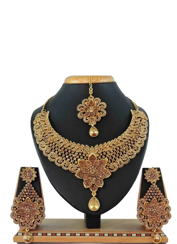 Gold Stone Work Necklace Set