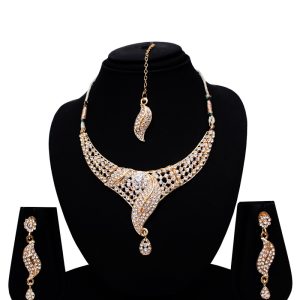 Necklace Set Stone Work in Gold