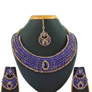 Necklace Set Stone Work in Gold