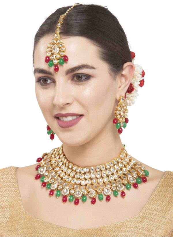Stone Work Necklace Set in Gold