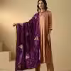 Elegant Purple Mauve Velvet Doshala with zardozi embroidery and contrast Chanderi tissue border. Perfect for festive occasions and weddings, blending tradition with sophistication.