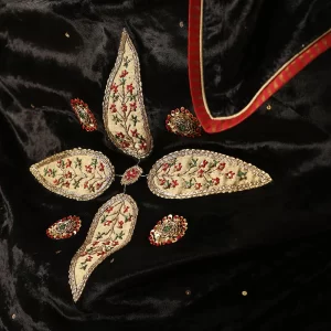 Exquisite Black Hand-Embroidered Zardozi Silk Velvet Doshala by CoutureCraze, featuring a contrast Chanderi tissue border. Perfect for adding elegance to your festive attire.