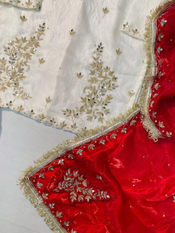 Free-size white sarara with embroidered mirror work and comfortable fit