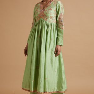 Heart Shape Gather Kurta With Pants