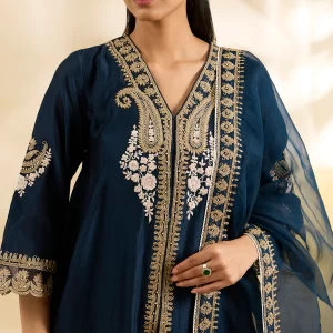 Close up of Kashmiri tilla embroidery on blue kalidar anarkali suit